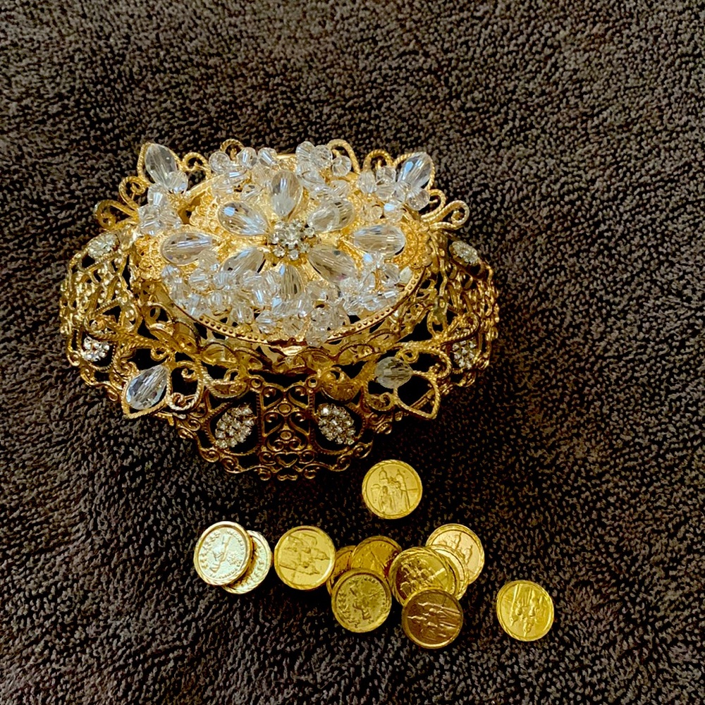 Wedding Coins/ Arras and Box